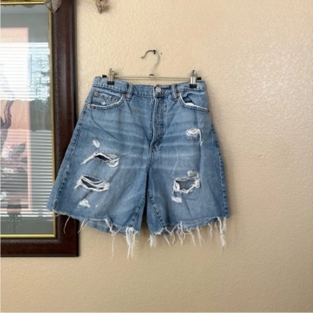 Garage Super High Waisted Distressed Shorts Size 5/27